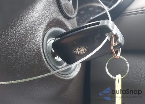 2019 Hyundai Santa Fe Se from USA, damaged, VIN 5NMS23AD6KH014154